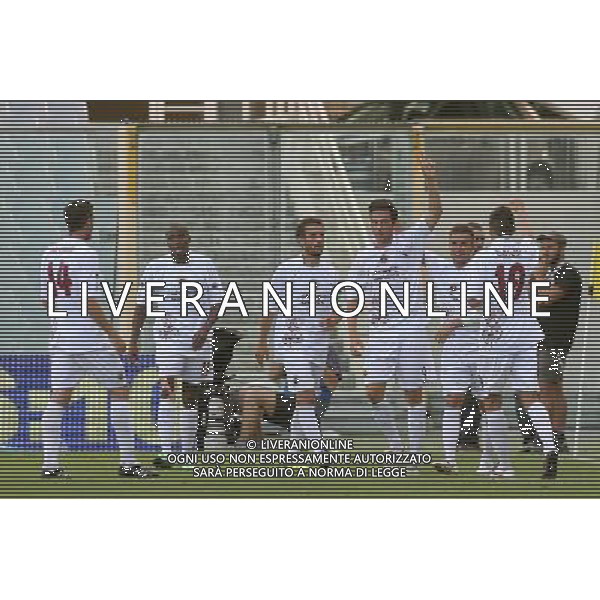 FIRENZE, 21 AGOSTO 2011 COPPA ITALIA TIM CUP 2011 2012 FIORENTINA CITTADELLA NELLA FOTO: ESULTANZA DEL CITTADELLA DOPO IL GOL DELL\'1-1 DI DI CARMINE FOTO STEFANO D\'ERRICO/AG. ALDO LIVERANI S.A.S.
