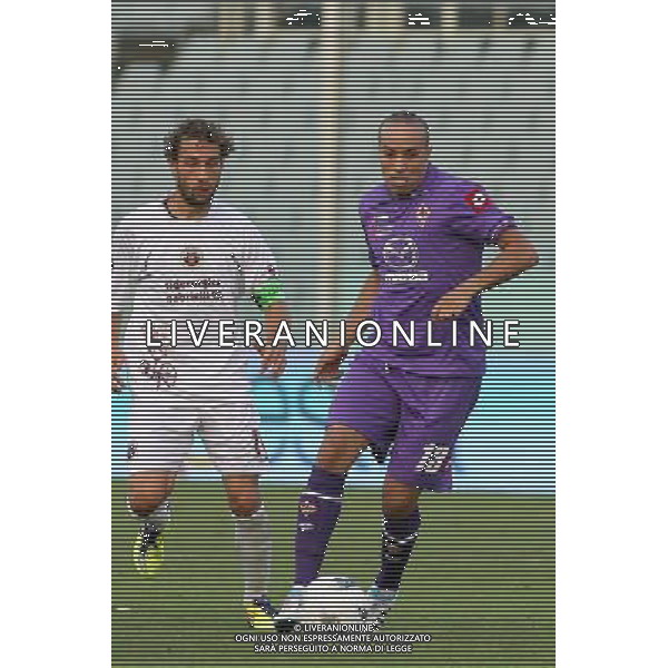 FIRENZE, 21 AGOSTO 2011 COPPA ITALIA TIM CUP 2011 2012 FIORENTINA CITTADELLA NELLA FOTO: KHARJA E CORDAZ FOTO STEFANO D\'ERRICO/AG. ALDO LIVERANI S.A.S.