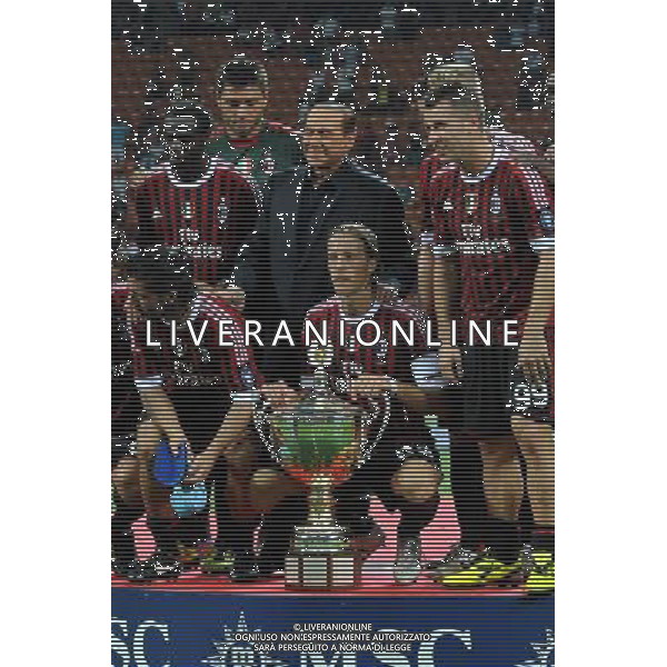 Trofeo Luigi Berlusconi Milano 21-08-2011 Milan - Juventus nella foto: il presidente Silvio Berlusconi con i giocatori del Milan foto Roberto Garavaglia - ag. Aldo Liverani sas