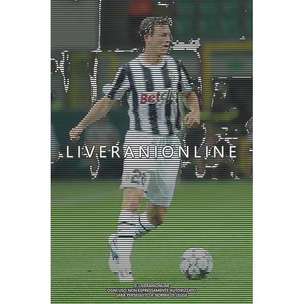 Trofeo Luigi Berlusconi Milano 21-08-2011 Milan - Juventus nella foto: Stephan Lichtsteiner (Juventus) foto Roberto Garavaglia - ag. Aldo Liverani sas