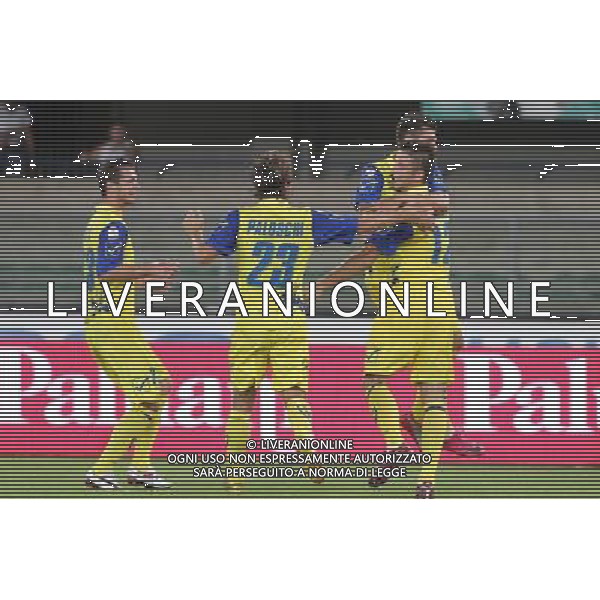 VERONA 21/08/2011 TIM CUP 2011/2012 CHIEVO-LIVORNO NELLA FOTO:ESULTANZA DI CESAR BOSTJAN FOTO PAOLA GARBUIO/AG.ALDO LIVERANI