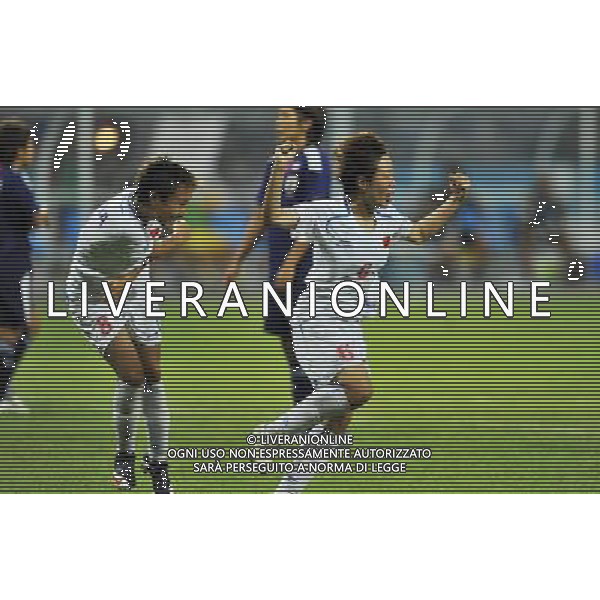 (110821) -- SHENZHEN, Aug. 21, 2011 () -- Fan Tingting (R) of China celebrates scoring with her teammate Wang Chen during the women\'s soccer final against Japan at the 26th Summer Universiade in Shenzhen, a city of south China\'s Guangdong Province, on Aug. 21, 2011. China claimed the title by defeating Japan with 2-1. (/Wang Haofei)(wll)