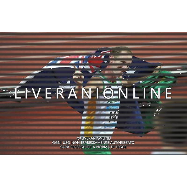 (110821) -- SHENZHEN, Aug. 21, 2011 () -- Lachlan Renshaw of Australia celebrates after the men\'s 800m final of athletics at the 26th Summer Universiade in Shenzhen, a city of south China\'s Guangdong Province, on Aug. 21, 2011. Lachlan Renshaw claimed the title with 1:46.36. (/Guo Yong)(wll)