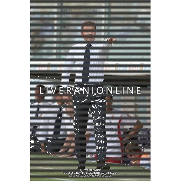 FIRENZE, 21 AGOSTO 2011 COPPA ITALIA TIM CUP 2011 2012 FIORENTINA CITTADELLA NELLA FOTO: SINISA MIHAJLOVIC ALLENATORE DELLA FIORENTINA FOTO STEFANO D\'ERRICO/AG. ALDO LIVERANI S.A.S.