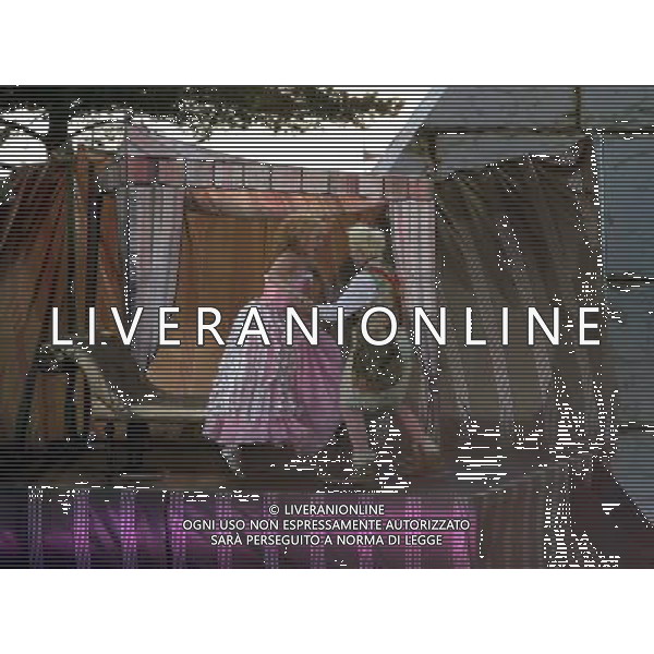 (110822) -- BERLIN, Aug. 22, 2011 () -- Mozart\'s opera The Magic Flute is performed on the pyramidal stage beside the Wannsee lake in Berlin, Germany, Aug. 21, 2011. The masterpiece is the most famous and most performed German opera for more than 200 years. (/Pan Xu) (djj)