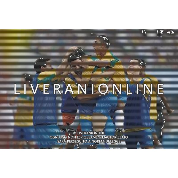 (110822) -- SHENZHEN, Aug. 22, 2011 () -- Players of Brazil celebrate for a goal during the men\'s bronze medal football match between Brazil and Russia at the 26th Summer Universiade in Shenzhen, a city of south China\'s Guangdong Province, Aug. 22, 2011. Brazil won 2-0 to win the bronze. (/Li Ga)(lm)