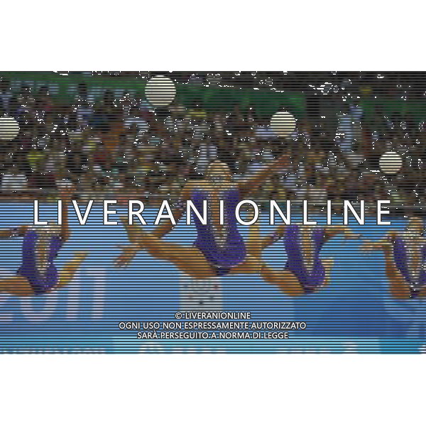 (110822) -- SHENZHEN, Aug. 22, 2011 () -- The Chinese group competes during the 5 balls final of rhythmic gymnastics at the 26th Summer Universiade in Shenzhen, a city of south China\'s Guangdong Province, Aug. 22, 2011. The Chinese group won the gold medal of the event with a total of 26.950. (/Guo Yong)