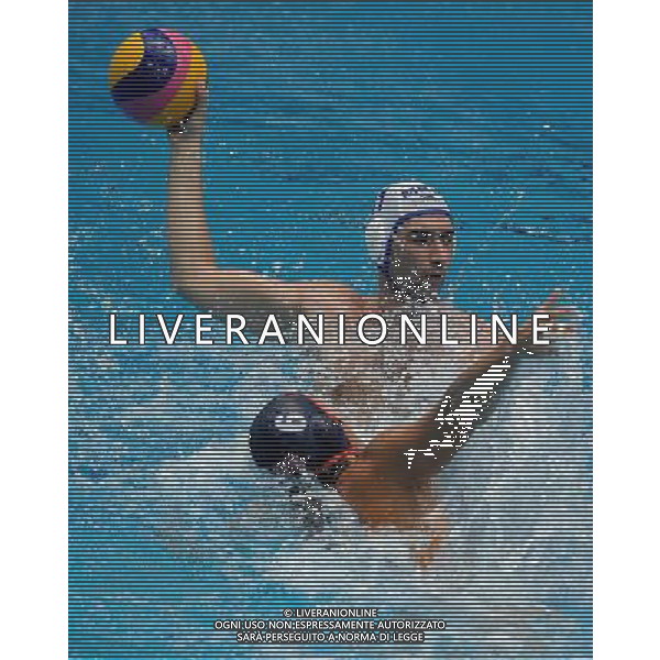 (110823) -- SHENZHEN, Aug. 23, 2011 () -- Boris Letica of Macedonia attacks during men\'s water polo bronze medal match at the 26th Summer Universiade in Shenzhen, a city of south China\'s Guangdong Province, on Aug. 23, 2011. Macedonia beat the United States 10-7 to win the bronze. (/Lin Yiguang)(wx)
