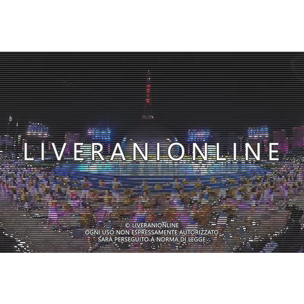 (110823) -- SHENZHEN, Aug. 23, 2011 () -- Photo taken on Aug. 23, 2011 shows the closing ceremony of the 26th Summer Universiade held at the Window of the World theme park in Shenzhen, a city of south China\'s Guangdong Province. (/Yang Shiyao)(kh)