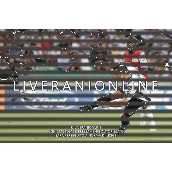 UDINESE - ARSENAL RITORNO PRELIMINARI CHAMPIONS LEAGUE 24/08/2011 NELLA FOTO IL GOL DI ANTONIO DI NATALE IN FUORIGIOCO ©GARBUIO/AGENZIA ALDO LIVERANI SAS