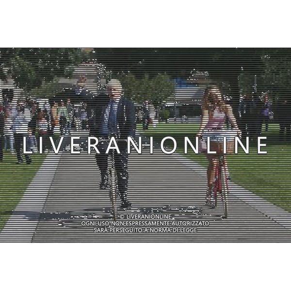 The Mayor of London Boris Johnson and Kelly Brook launch the Mayor of London\'s Sky Ride, a mass participation cycling event, at Potters Field Park beside City Hall in London. Photo date: Thursday August 25, 2011. Photo credit: Johnny Green