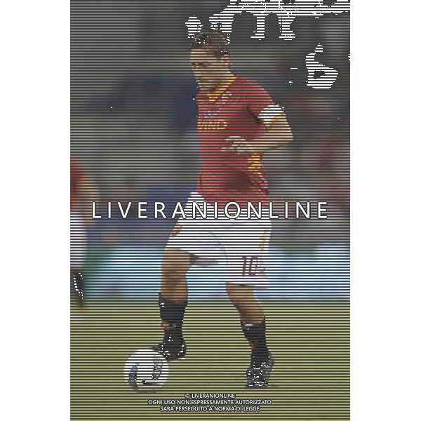 Roma - 25/08/2011 - Stadio Olimpico - Spareggi di Uefa Europa League ritorno - AS Roma vs Slovan Bratislava - nella foto: Francesco Totti ¬© Fabrizio Corradetti - ag. Aldo Liverani sas