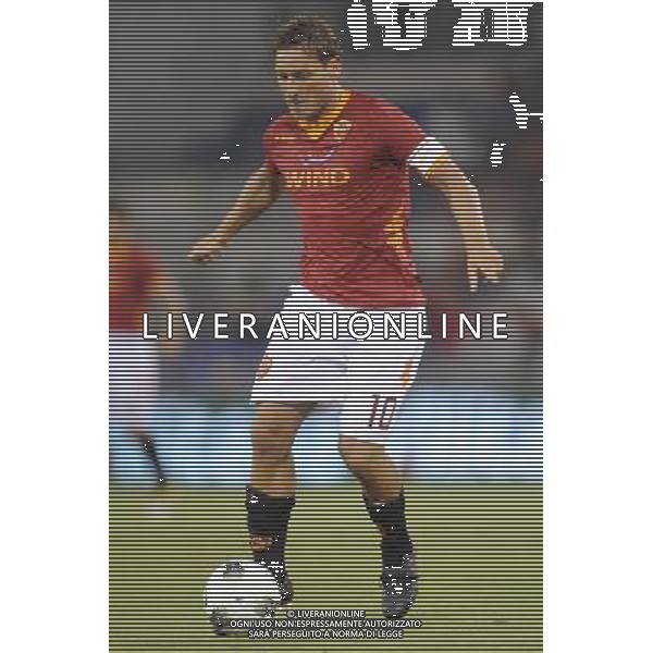 Roma - 25/08/2011 - Stadio Olimpico - Spareggi di Uefa Europa League ritorno - AS Roma vs Slovan Bratislava - nella foto: Francesco Totti ¬© Fabrizio Corradetti - ag. Aldo Liverani sas