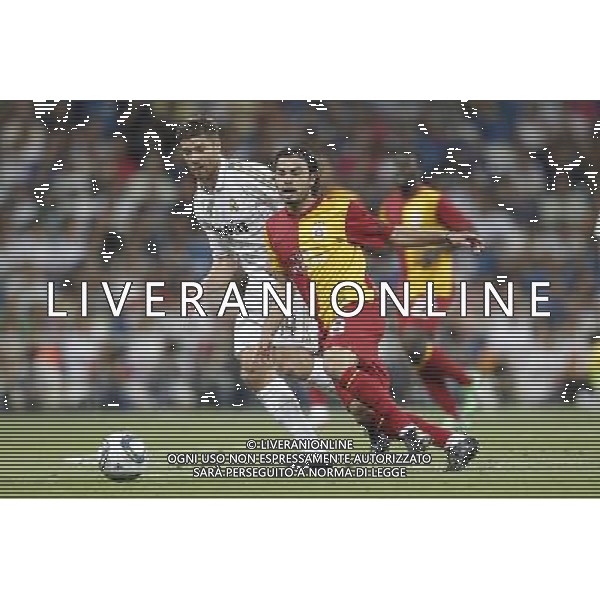 Real Madrid\'s Xabi Alonso and Galatasaray\'s Inan during Santiago Bernabeu Cup on august 24th 2011. Photo: Cesar Cebolla / ALFAQUI