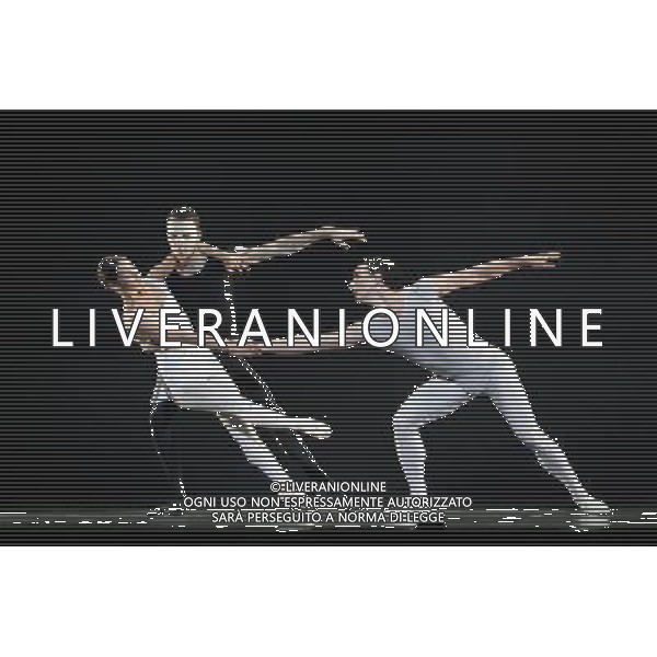 Song of the Earth - Scottish Ballet Katarina KarnÈus Mezzo soprano Peter Wedd Tenor Showing at the Playhouse, Edinburgh International Festival 2011