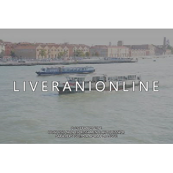 Venezia 29/08/2011 vedute della citta\' nella foto : il Canal Grande con i tipici vaporetti per il trasporto dei passeggeri Foto Gandolfi /AG. ALDO LIVERANI SAS