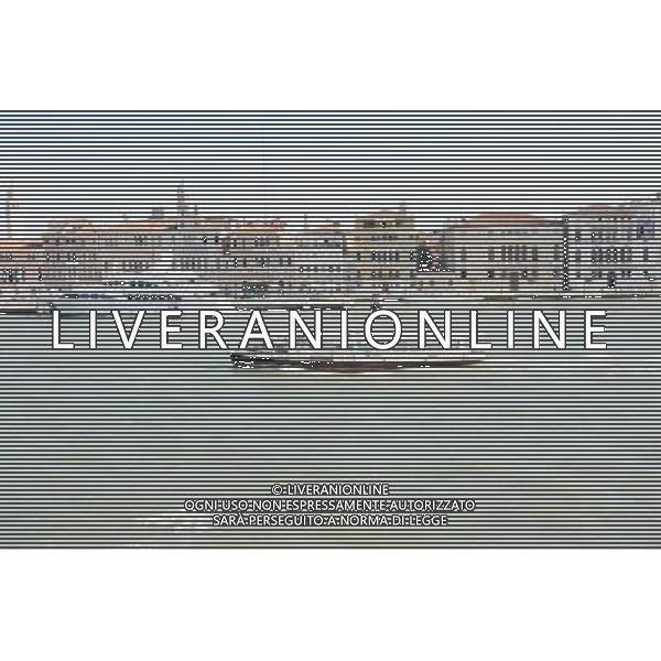 Venezia 29/08/2011 vedute della citta\' nella foto : il Canal Grande con i tipici vaporetti per il trasporto dei passeggeri Foto Gandolfi /AG. ALDO LIVERANI SAS