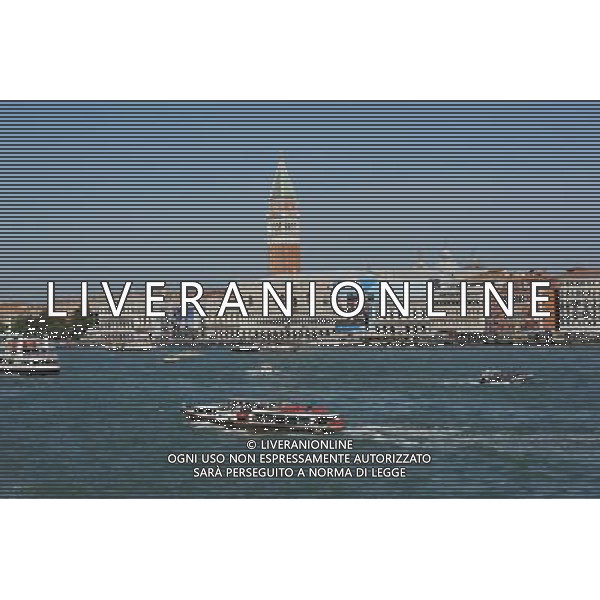 Venezia 29/08/2011 vedute della citta\' nella foto : il Canal Grande con i tipici vaporetti per il trasporto dei passeggeri Foto Gandolfi /AG. ALDO LIVERANI SAS