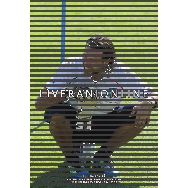 Raduno Nazionale Italiana a Coverciano Firenze - 30.08.2011 Allenamento Nella Foto:sirigu /Ph.Vitez-Ag. Aldo Liverani