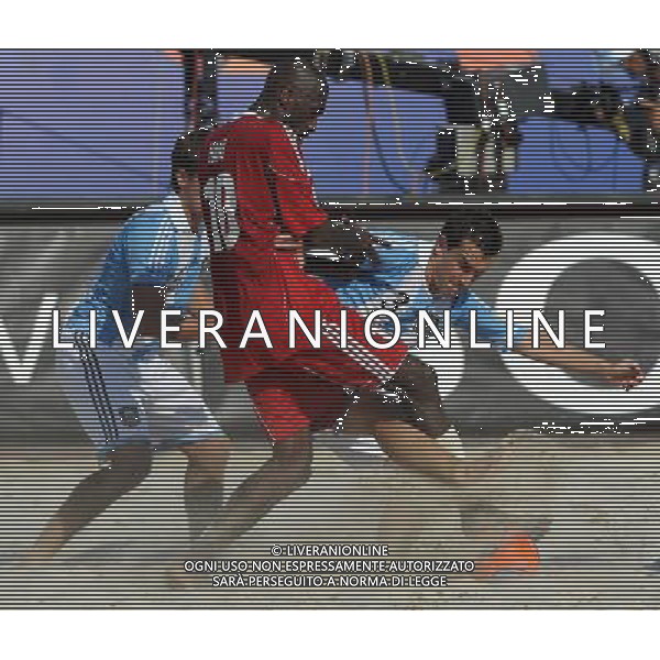 FIFA Beach Soccer World Cup 2011 Gruppo B Ravenna - 01.09.2011 Argentina-Oman Nella Foto:Hani Al Dhabat-German Spinelli /Ph.Vitez-Ag. Aldo Liverani