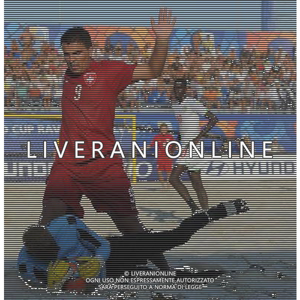 FIFA Beach Soccer World Cup 2011 Gruppo A Ravenna - 01.09.2011 Svizzera-Senegal Nella Foto:Dejan Stankovic-Al Seyni Ndiaye /Ph.Vitez-Ag. Aldo Liverani