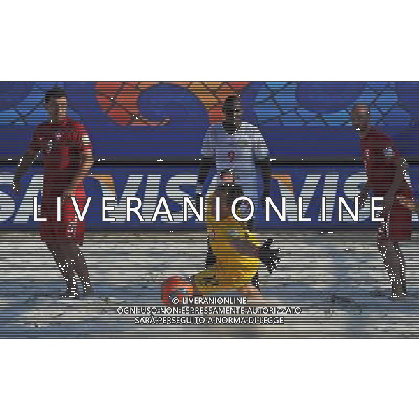 FIFA Beach Soccer World Cup 2011 Gruppo A Ravenna - 01.09.2011 Svizzera-Senegal Nella Foto:I giocatori di Senegal e Svizzera osservano la palla entrare in rete /Ph.Vitez-Ag. Aldo Liverani