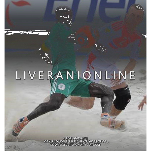 FIFA Beach Soccer World Cup 2011 Gruppo C Ravenna - 02.09.2011 Nigeria-Russia Nella Foto:Isiaka Olawale-Yury Gorchinskiy /Ph.Vitez-Ag. Aldo Liverani