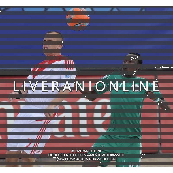 FIFA Beach Soccer World Cup 2011 Gruppo C Ravenna - 02.09.2011 Nigeria-Russia Nella Foto:Anton Shkarin-Barttholomew Ibenegbu /Ph.Vitez-Ag. Aldo Liverani