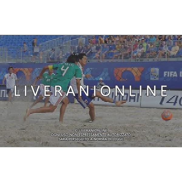 FIFA Beach Soccer World Cup 2011 Gruppo D Ravenna - 02.09.2011 Giappone-Messico Nella Foto:Yamauchi gol /Ph.Vitez-Ag. Aldo Liverani