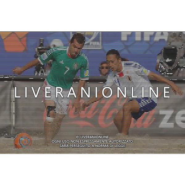 FIFA Beach Soccer World Cup 2011 Gruppo D Ravenna - 02.09.2011 Giappone-Messico Nella Foto:Barbosa-Makino /Ph.Vitez-Ag. Aldo Liverani