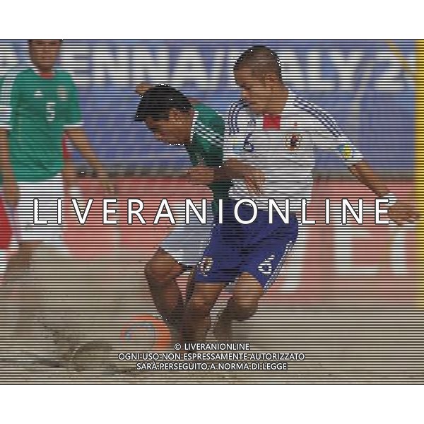 FIFA Beach Soccer World Cup 2011 Gruppo D Ravenna - 02.09.2011 Giappone-Messico Nella Foto:Rodriguez-Uehara /Ph.Vitez-Ag. Aldo Liverani