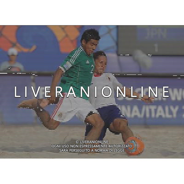 FIFA Beach Soccer World Cup 2011 Gruppo D Ravenna - 02.09.2011 Giappone-Messico Nella Foto:Rodriguez-Arakaki /Ph.Vitez-Ag. Aldo Liverani