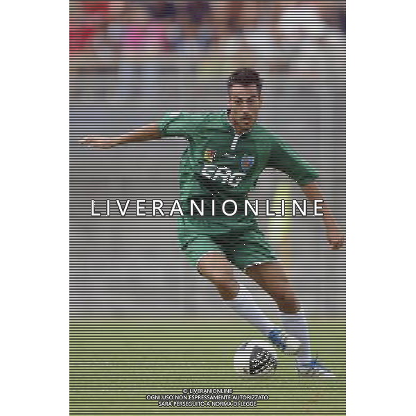 Latina - 04/09/2011 - Stadio Domenico Francioni - Lega Pro 2011/2012 - Prima Divisione Gir. B - Latina vs Siracusa - nella foto: Marco Mancosu ¬© Fabrizio Corradetti - Ag. Aldo Liverani sas