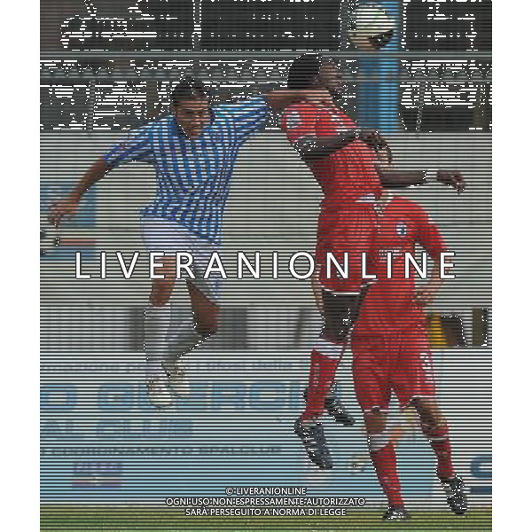 Lega Pro 1° Divisione Girone A 2011/2012 1°Giornata Ferrara - 04.09.2011 Spal-Pisa Nella Foto:Kenneth Obodo-Francesco Pambianchi /Ph.Vitez-Ag. Aldo Liverani