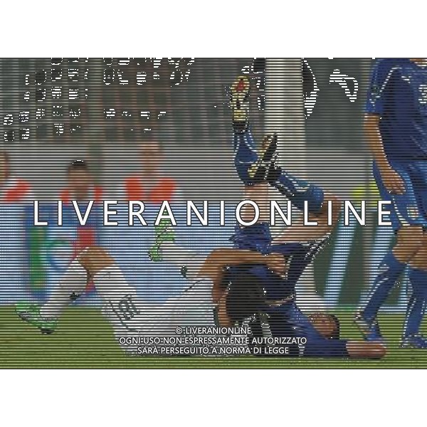 Qualificazioni ai Campionati Europei UEFA EURO 2012 Gruppo C Firenze - 06.09.2011 Italia-Slovenia Nella Foto:radosavljevic-thiago motta /Ph.Vitez-Ag. Aldo Liverani