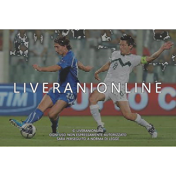 Qualificazioni ai Campionati Europei UEFA EURO 2012 Gruppo C Firenze - 06.09.2011 Italia-Slovenia Nella Foto:Riccardo Montolivo-Robert Koren /Ph.Vitez-Ag. Aldo Liverani