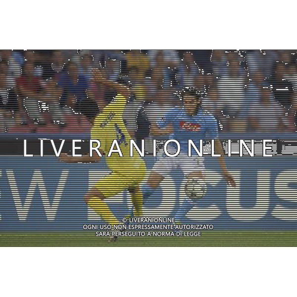 Napoli - 27/09/2011 - Stadio San Paolo - Uefa Champions League 2011/2012 - Fase a gironi (Gruppo A) - Napoli vs Villareal - nella foto: cavani edinson Œ© Fabrizio Corradetti - Ag. Aldo Liverani sas
