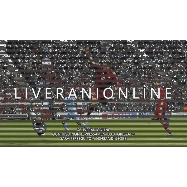 firo Fu§ball,Fussball, 27.09.2011 Uefa Champions League Saison 2011/2012 CL, Vorrunde 2. Spieltag, FC Bayern MŸnchen, Muenchen, FCB , Manchester City FC, 2 : 0 Torchance, Zweikampf, Mario Gomez, Bayern, $worldrightsEs gelten unsere AGB, einsehbar auf www.firosportphoto.de copyright by firo sportphoto: Pfefferackerstr. 2aÊ 45894 G e l s e n k i r c h e n www.firosportphoto.de mail@firosportphoto.de (V o l k s b a n k B o c h u m - W i t t e n ) BLZ.: 430 601 29 Kt. Nr.: 341 117 100 Tel:Ê 0209 - 9304402 Fax:Ê 0209 - 9304443 AG ALDO LIVERANI S A S ONLY ITALY