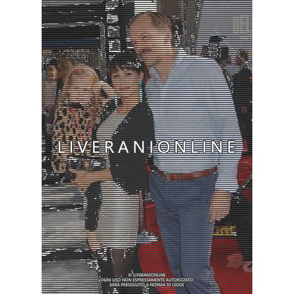 Constance Zimmer, husband Russ Lamoureux and daughter Colette Cirque du Soleil \'IRIS A Journey Through The World Of Cinema\' Premiere at the Kodak Theatre September 25, 2011 - Hollywood, California /AG. ALDO LIVERANI SAS- ITALY ONLY *** Local Caption *** .