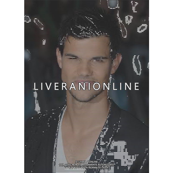 Taylor Lautner, The European Premiere of Abduction, BFI IMax, Southbank, London. 26.09.11 /AG. ALDO LIVERANI SAS- ITALY ONLY *** Local Caption *** .
