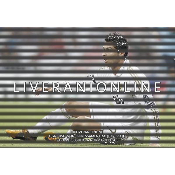 Real Madrid\'s Cristiano Ronaldo during UEFA Champions League match. September 27, 2011. (ALTERPHOTOS/Alvaro Hernandez) /AG ALDO LIVERAN SAS ITALY ONLY
