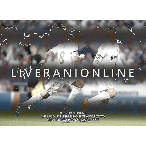 Real Madrid\'s Kaka and Cristiano Ronaldo during UEFA Champions League match. September 27, 2011. (ALTERPHOTOS/Alvaro Hernandez) /AG ALDO LIVERAN SAS ITALY ONLY