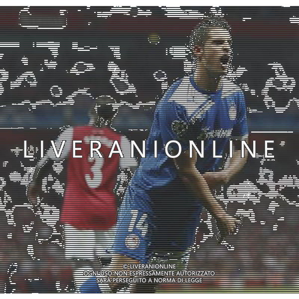 Olympiacos Kevin Mirallas reacts Football - UEFA Champions League - Group F - Arsenal v Olympiacos FC - Wed 28 Sep 2011 - Emirates Stadium - London - UK Foto: Michal Zemanek / Newspix.pl LIGA MISTRZOW SEZON 2011/2012 PILKA NOZNA ARSENAL LONDYN vs OLYMPIAKOS PIREUS --- Newspix.pl ARSENAL OLYMPIACOS - CHAMPIONS LEAGUE - ©AG ALDO LIVERANI SAS ITALY ONLY -. *** Local Caption *** .
