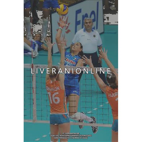 Monza 28-09-2011 Campionati Europei femminili di Pallavolo - Quarti di finale Italia - Olanda nella foto: Carolina Costagrande (Italia) foto Roberto Garavaglia - ag. Aldo Liverani sas