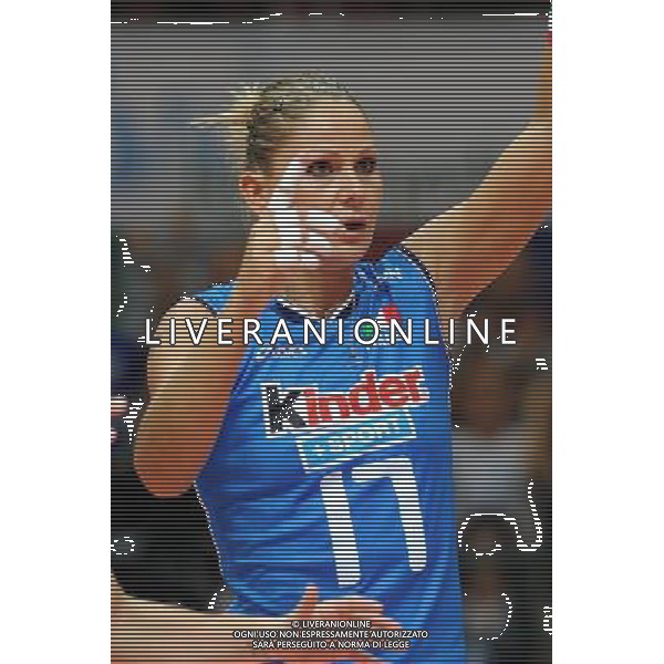 Monza 28-09-2011 Campionati Europei femminili di Pallavolo - Quarti di finale Italia - Olanda nella foto: Simona Gioli (Italia) foto Roberto Garavaglia - ag. Aldo Liverani sas