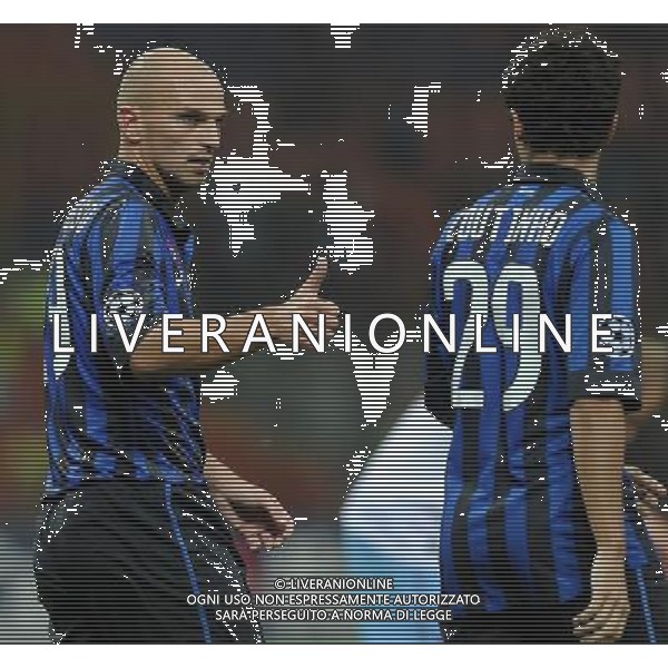 UEFA Champions League 2011/2012 Gruppo B Milano - 14.09.2011 Inter-Trabzonspor Nella Foto:Esteban Cambiasso-Coutinho /Ph.Vitez-Ag. Aldo Liverani