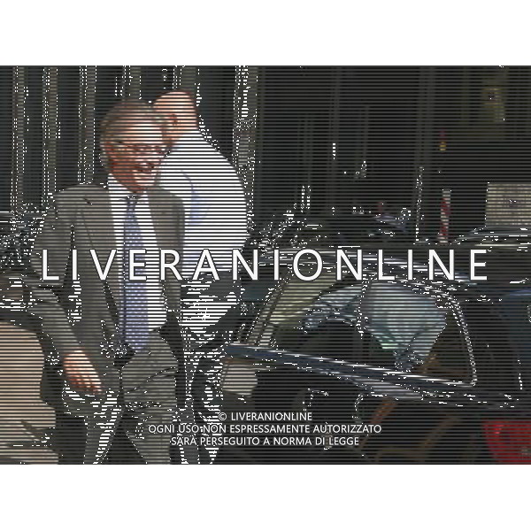 MILANO - 21-9-2011 ARRIVO PRESIDENTE MASSIMO MORATTI NEGLI UFFICI DELLA SARAS IL GIORNO DOPO LA SCONFITTA DELL\'INTER CON IL NOVARA PH.FIOCHI/ALDO LIVERANI