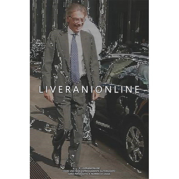 MILANO - 21-9-2011 ARRIVO PRESIDENTE MASSIMO MORATTI NEGLI UFFICI DELLA SARAS IL GIORNO DOPO LA SCONFITTA DELL\'INTER CON IL NOVARA PH.FIOCHI/ALDO LIVERANI