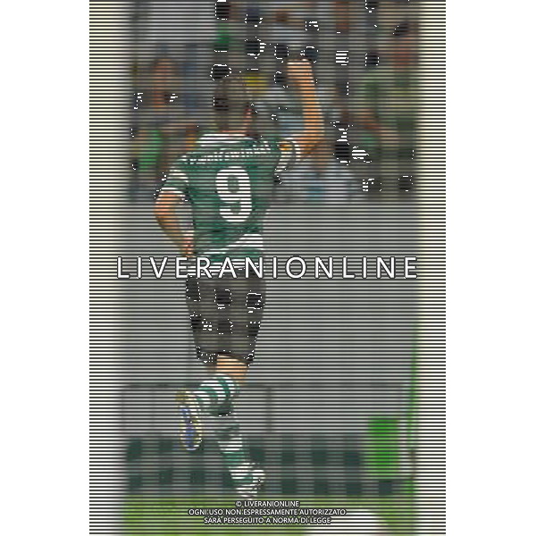 20110929: LISBON, PORTUGAL -Sporting Lisbon vs Lazio: Europe League 2011/2012. In photo: Wolfswinkel PHOTO: Alexandre Pona/CITYFILES LIGA EUROPY SEZON 2011/2012 PILKA NOZNA SPORTING LIZBONA vs LAZIO RZYM FOT. cityfiles/NEWSPIX.PL /AG ALDO LIVERANI SAS EUROPA LEAGUE SPORTING LISBONA LAZIO ITALY ONLY *** Local Caption *** .