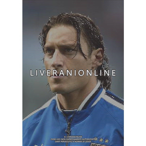 NAZIONALE ITALIANA CALCIO 2004 NELLA FOTO FRANCESCO TOTTI AGENZIA ALDO LIVERANI